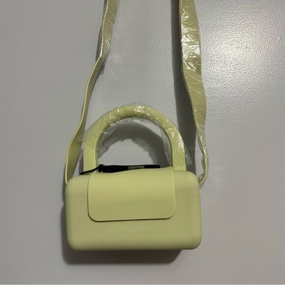 Soulfina Collection plastic green purse NWT - Picture 3 of 9